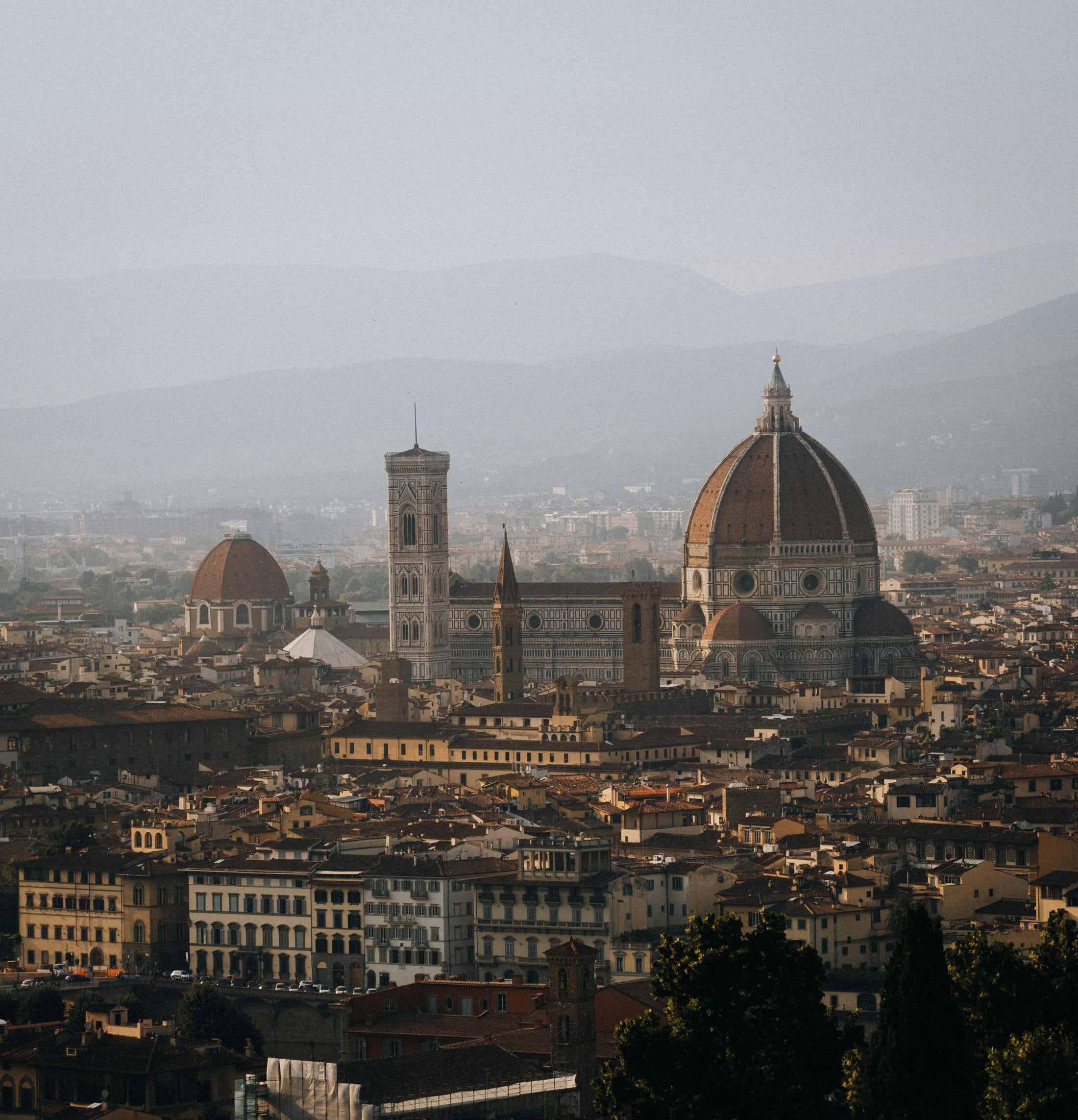 I visual of the skyline of Florence taly pictuing the Duomo cathedral. 